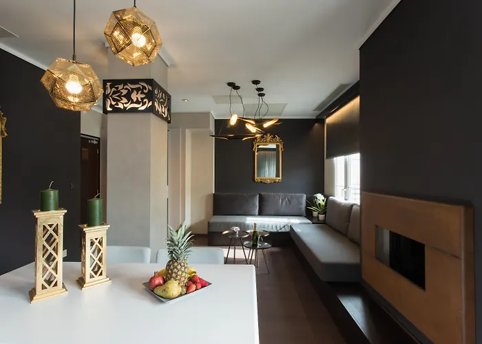 Egnatia Palace & 4*
