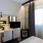 Szálloda Egnatia Palace & 4*