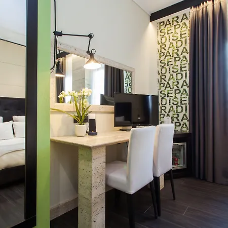 Egnatia Palace & 호텔 4*