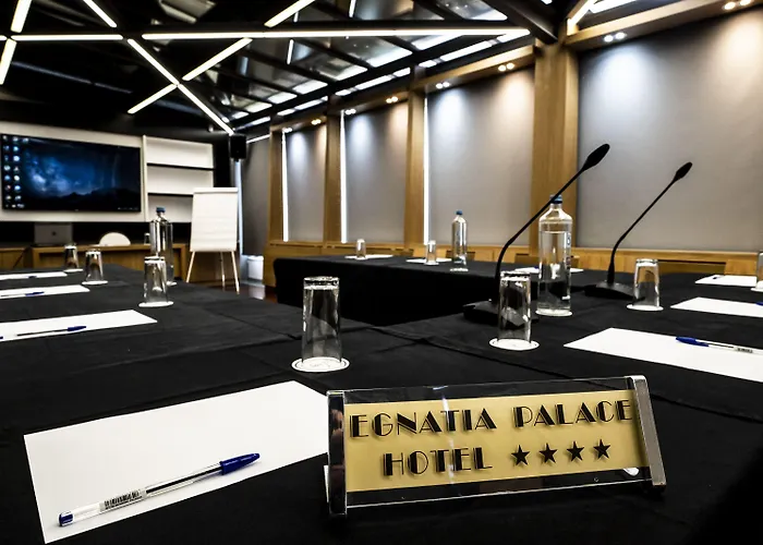 Hotell Egnatia Palace & 4*